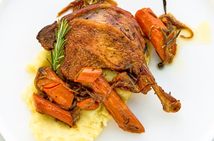 Cuisses de canard braisées à la bière