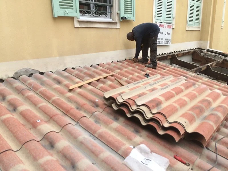 Rénovation d’une toiture en plaques sous tuiles (PST) à Nice — photo 5 sur 6 — CEG TOITURE