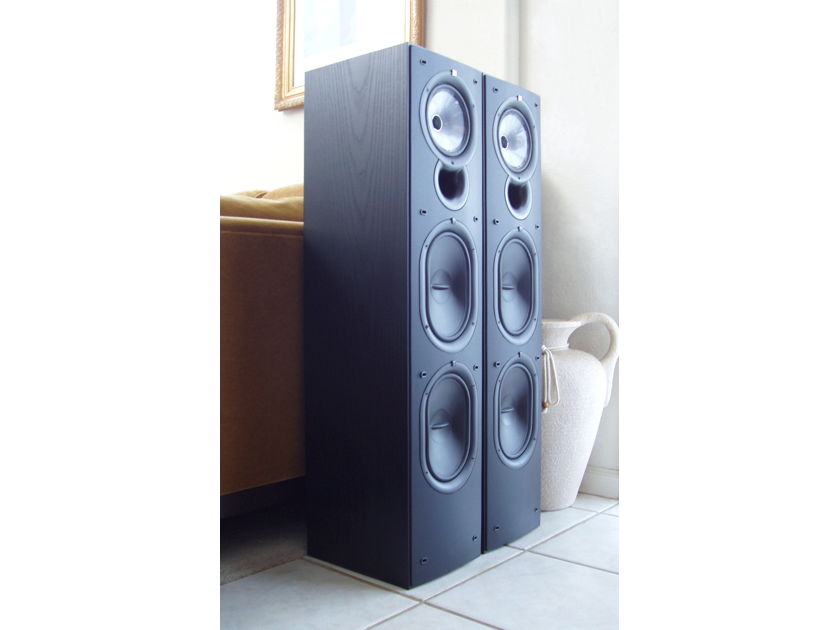 KEF Audio Q-75  Q75 Absolutely Pristine w/Factory Boxes
