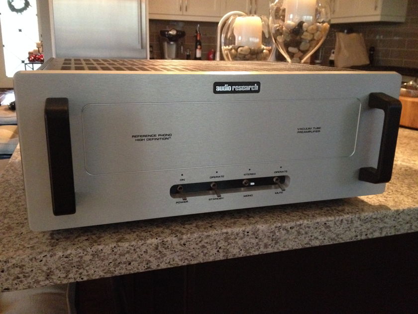 Audio Research Reference Phono mint, low hours