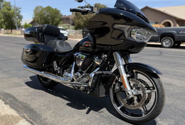 2024 HARLEY-DAVIDSON ROAD GLIDE motorcycle for rent near Avondale, AZ