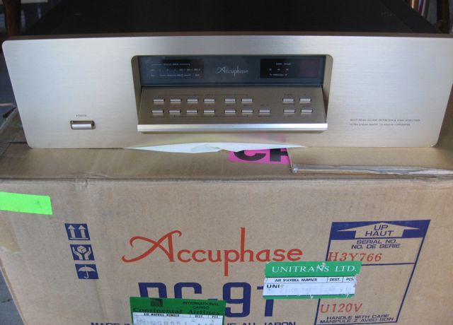 Accuphase DC-91 Precision CD Player