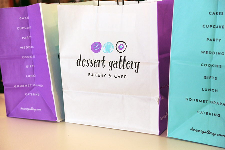 KTOM_Bakery_GraphicDesign_Packaging_KellyThompson_DessertGallery_Bags.jpg