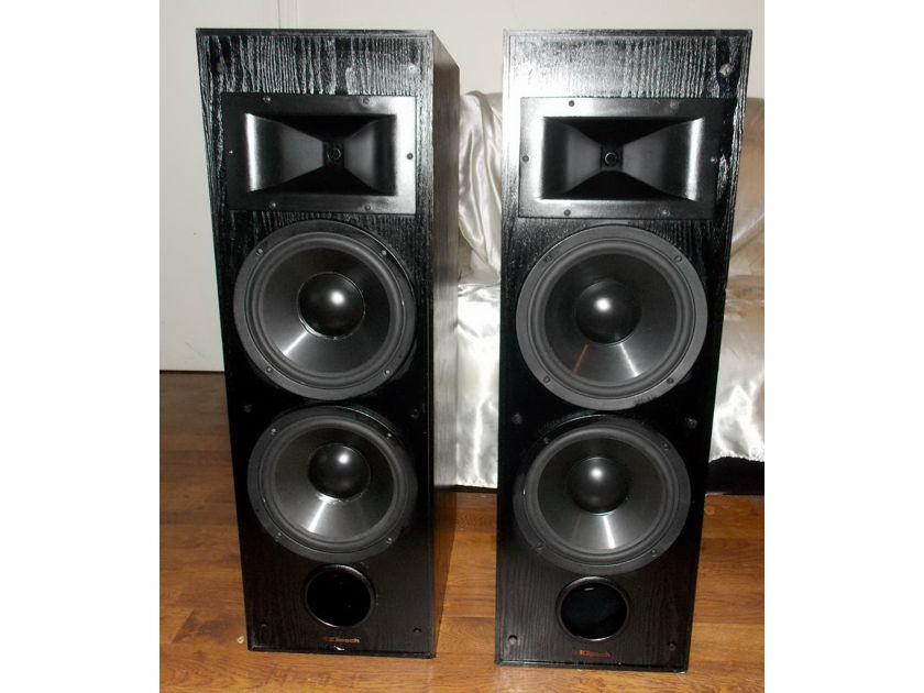 Klipsch  KM-6 KG-5.5 large tower speakers with dual 10" woofers