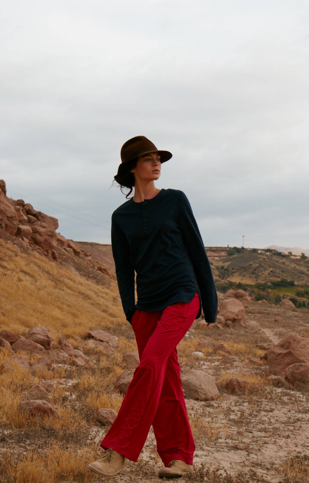 CONSCIOUS - INSANELY COMFY LONG HAUL FLIGHT PANT DARK RED