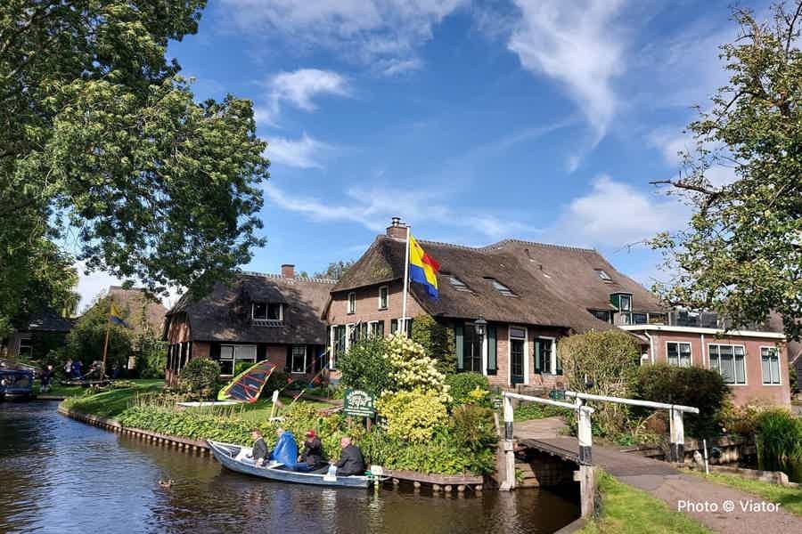 Giethoorn Small Group Day Tour with Boat Cruise - photo 3