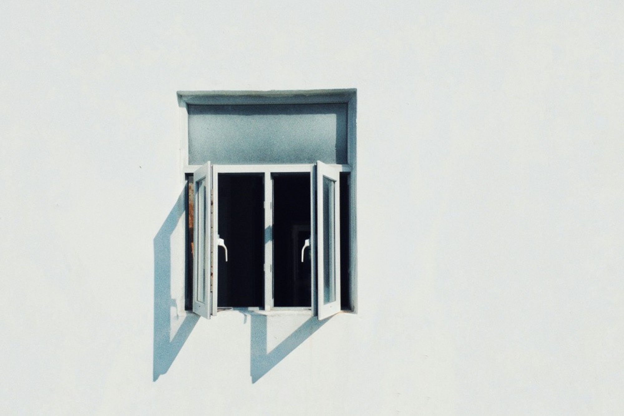 Fenster öffnen trotz Lüftungsanlage - darf man das?