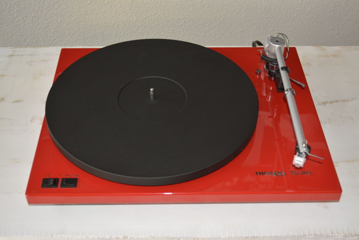 Thorens TD-203 Turntable Gloss Red - Spectacular condit...