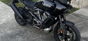 2021 HARLEY-DAVIDSON PAN AMERICA 1250 SPECIAL motorcycle for rent near Santa Fe, TX
