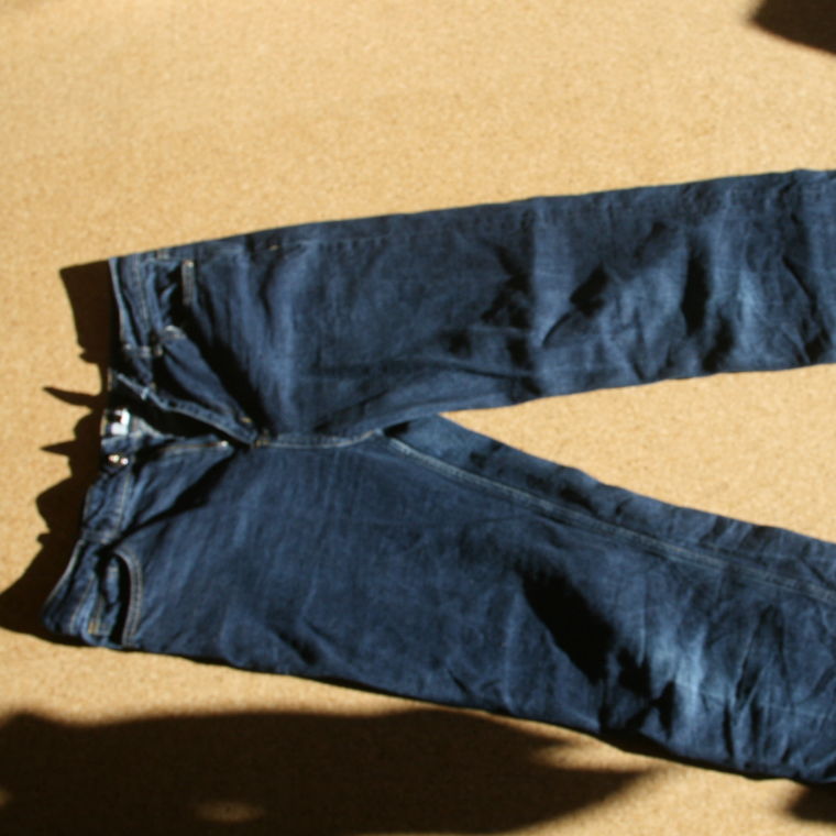 Jeans in Grösse 42