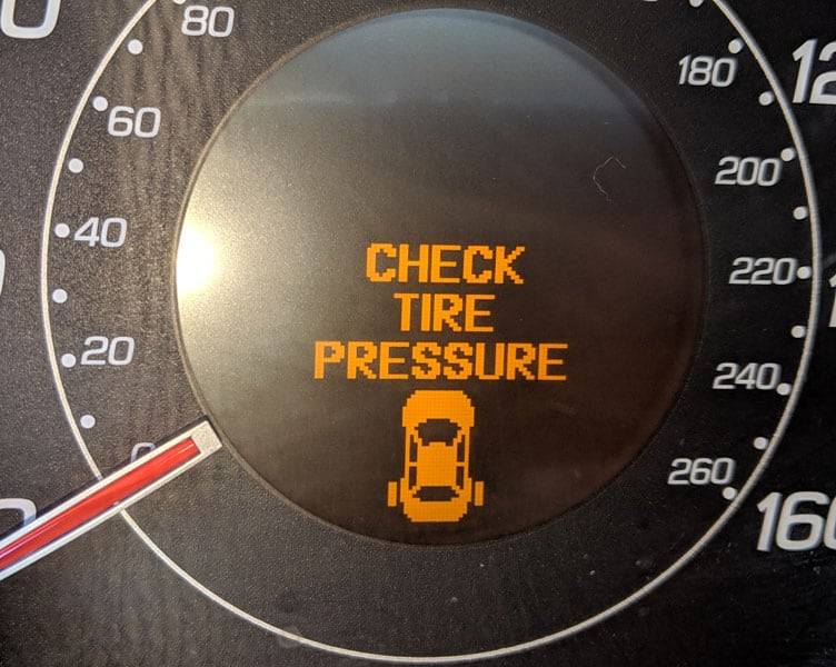 Light pressure. Low Tire Pressure Highlander 2008. Check Tire Pressure. Low Pressure Tires. Tire Pressure check c300.