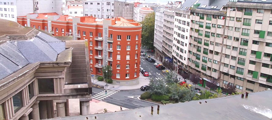  La Coruña, Spain
- Santa margarita, Opera house to Rúa Ciudad de Lugo, Rua Sinfonica de Galicia, La Coruña.jpg