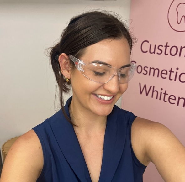 Customised Cosmetic Teeth Whitening $10 Voucher