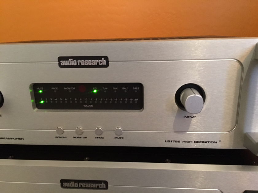 Audio Research LS-17SE Immaculate, <7mos old