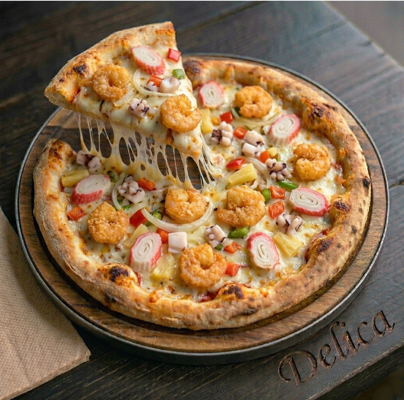 Pizza hải sản nhiệt đới