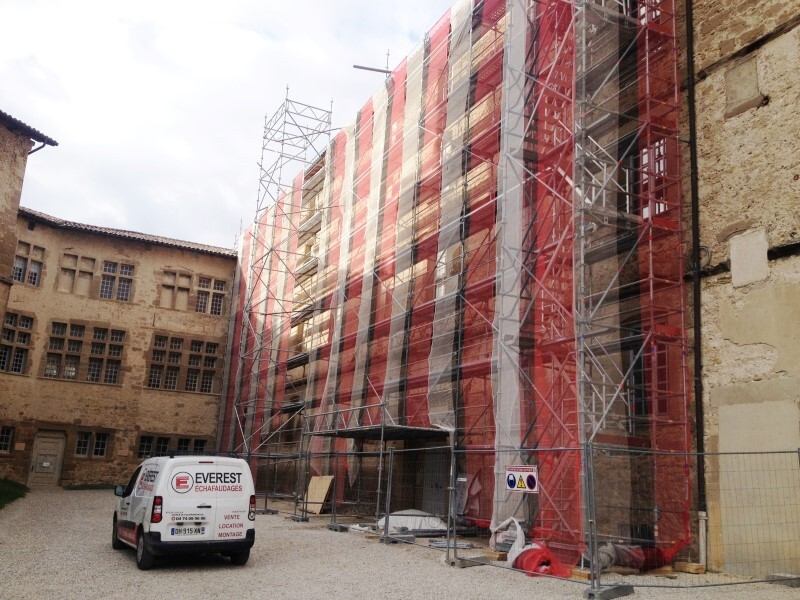 Chantier échafaudage EVEREST — Chateau De Saint Antoine Abbaye