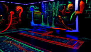 bester geburtstagde schwarzlichthelden frankfurt wandbemalung kindergeburtstag graffiti held turm