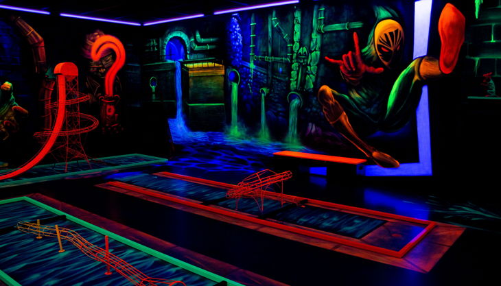 bester geburtstagde schwarzlichthelden frankfurt wandbemalung kindergeburtstag graffiti held turm