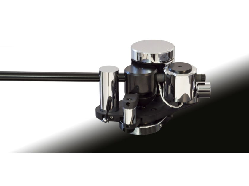 Primary Control FCL Tonearm  Worlds First Field Coil Loaded Tonearm