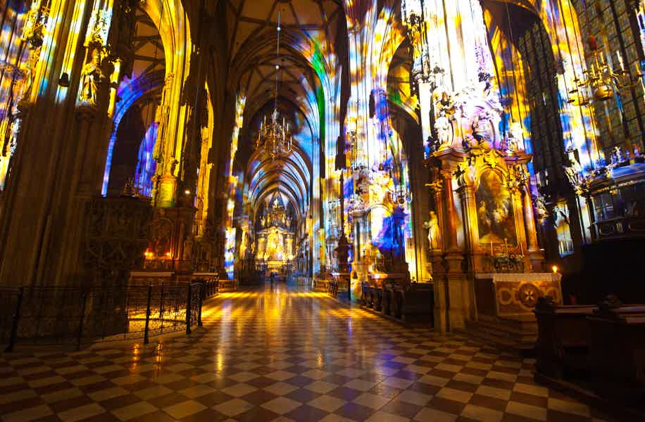 Hollywood movie tour of Budapest-be a part of art - photo 2