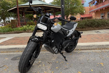 2025 LIVEWIRE S2 DEL MAR motorcycle for rent near Gonzalez, FL