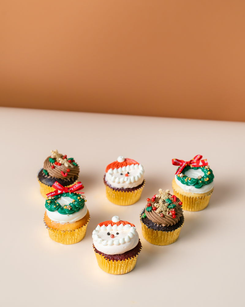 Christmas Joy Cupcakes