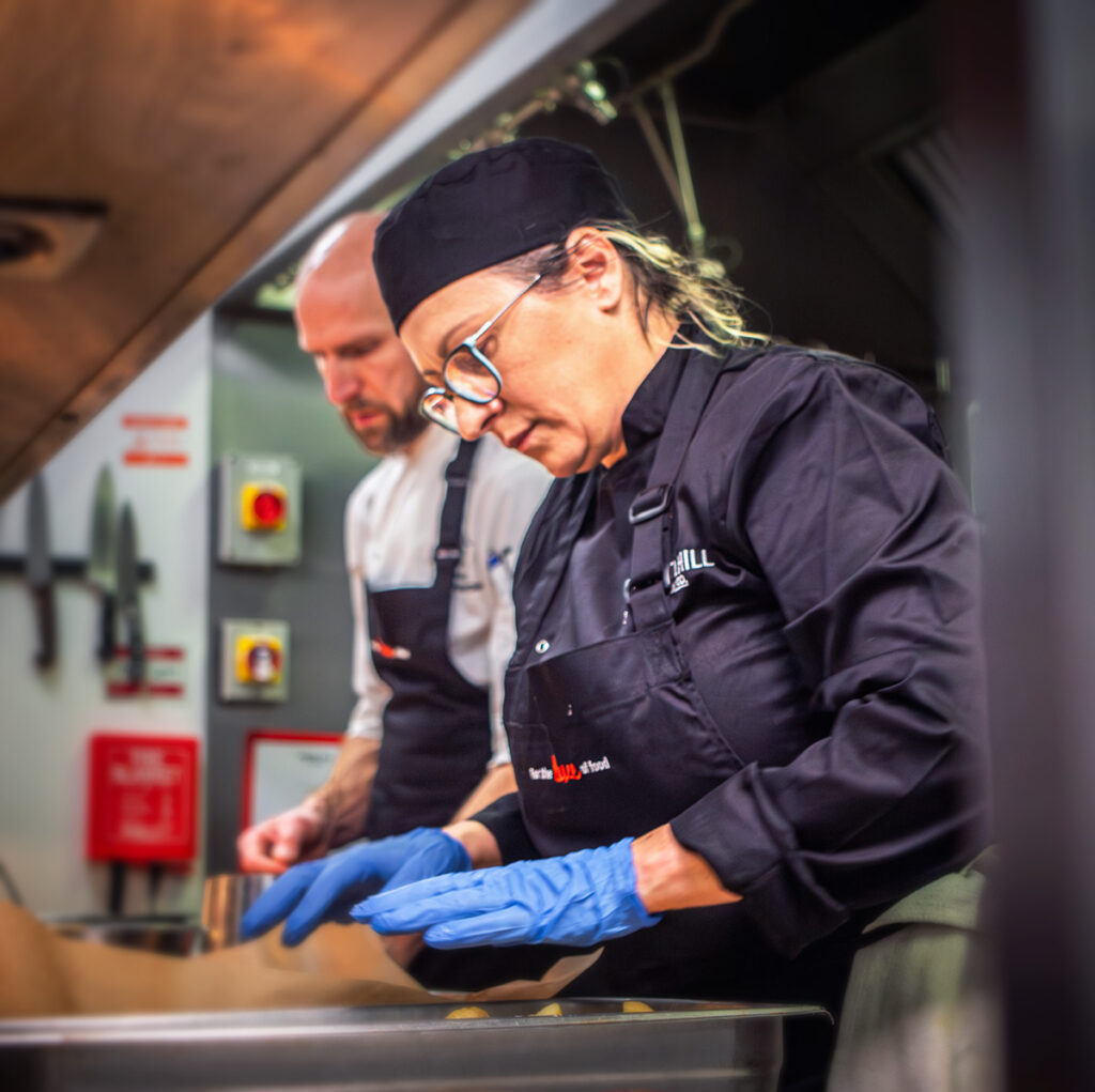 Night-Time Neglect: Why 24-Hour Sites Need Food Made For Every Shift