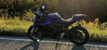 2019 YAMAHA YZF-R3 motorcycle for rent near Columbus, OH