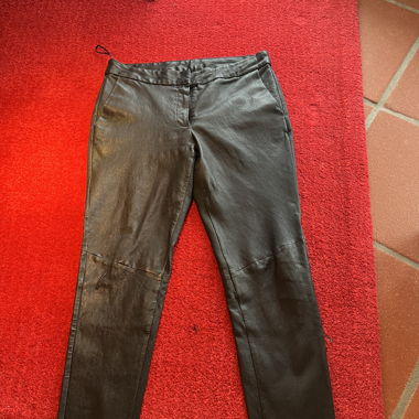Leder Hosen, Mango