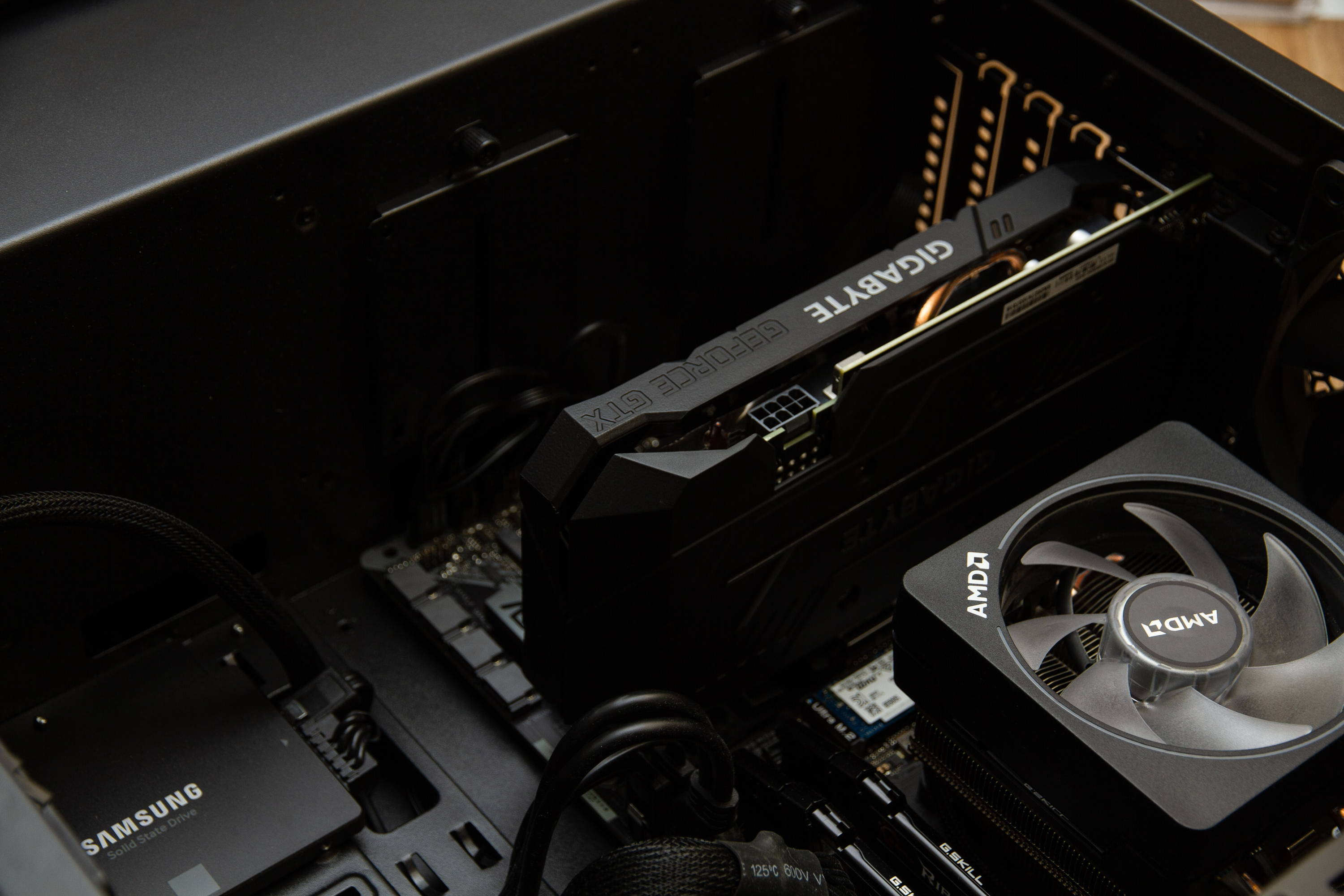 Hand built and crafted design of Radium PCs ensure aesthetics and performance