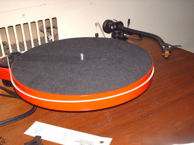 Pro-Ject RM-1.3 Genie turntable in red without stylus
