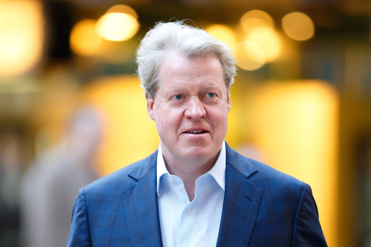 Image may contain: Charles Spencer, 9th Earl Spencer, Blazer, Clothing, Coat, Jacket, Formal Wear, Suit, Adult, and Person