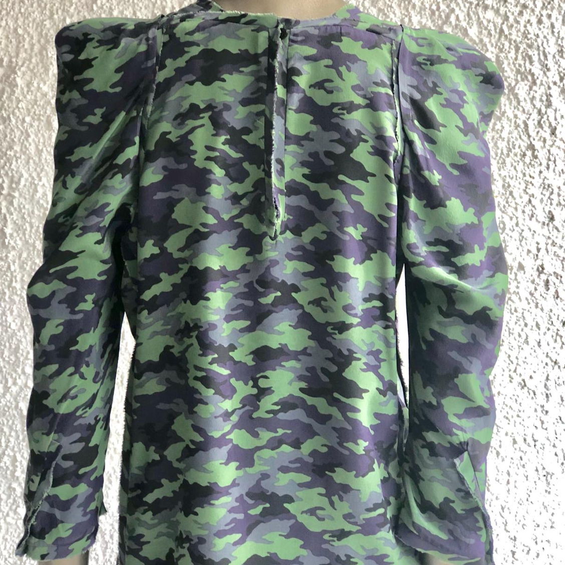 Haut (T-shirt) MAJE - Taille 1 (Très Petite) - Noir - Occasion Très Bon état
