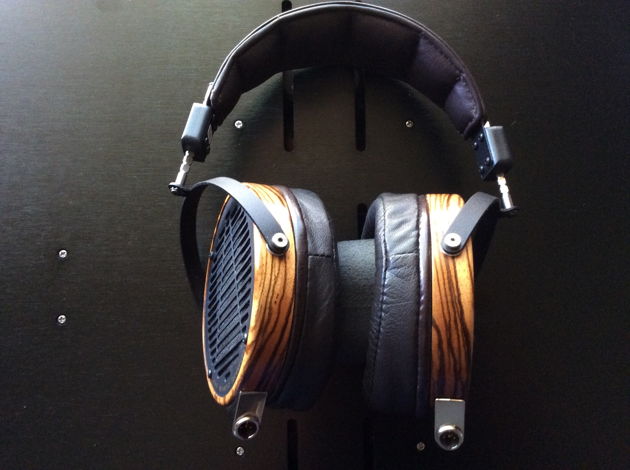 Audeze 3 F Fazor  One owner ,new condition