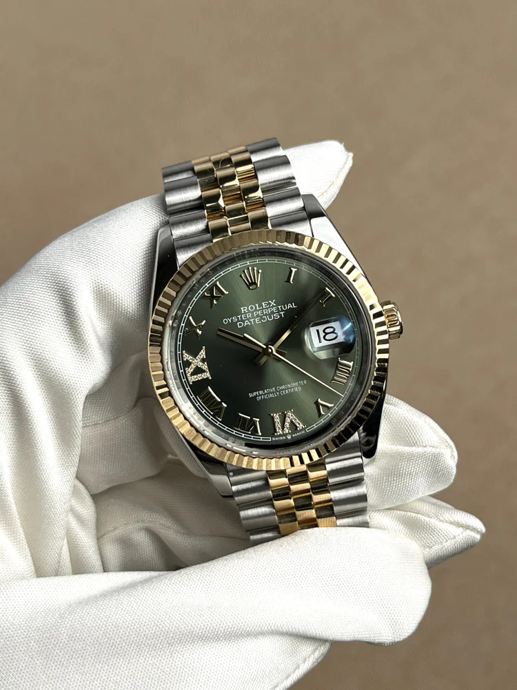 36mm Green Dial with Gem Set IX and VI Hour Marks Jubilee Bracelet, image 1
