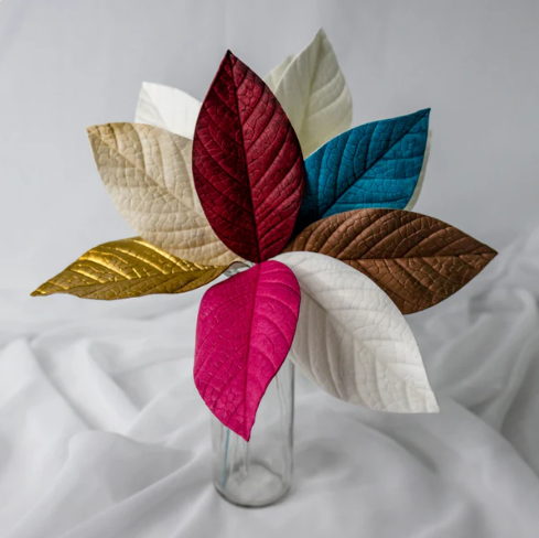 White Magnolia Leaves (12 Pack) -Realistic Artificial Flowers - Image 2