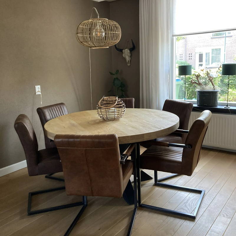 Tafels op maat, klantproject Houtenmeubelshop