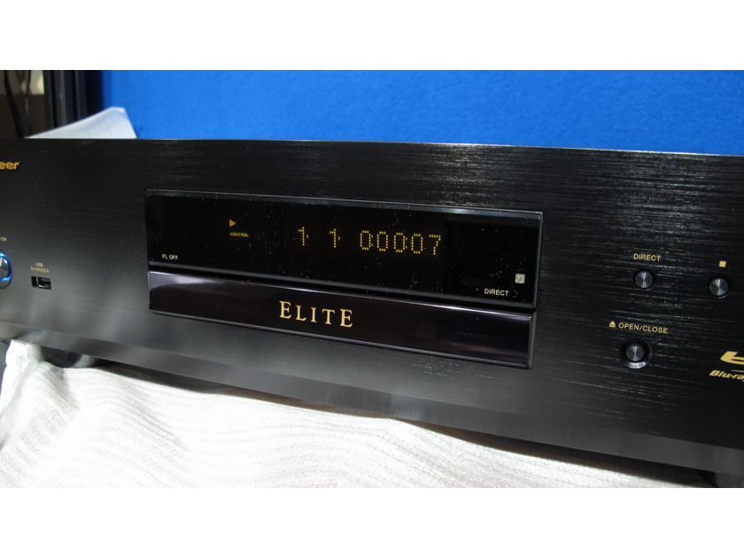 Pioneer Elite  BDP-88FD NEW in open box,  it is factory fresh with no usage, complete with everything