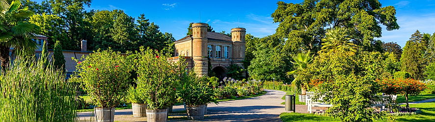  Karlsruhe
- Kennzahlen-Karlsruhe-Was-macht-den-Standort-so-attraktiv.jpg