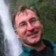 A key Schwab web manager jumps cross country to Pershing