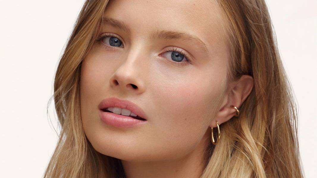 Colorimétrie en maquillage : fond de teint couvrant hydratant 