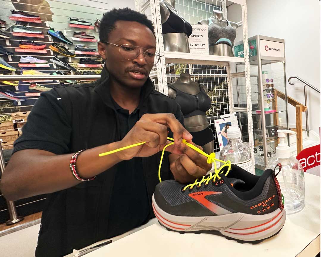 Active feet fit expert showing different lacing techniques