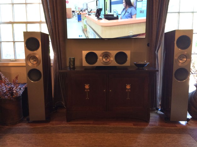 KEF Reference  3 Towers and  2C Center Rosewood - Prist...
