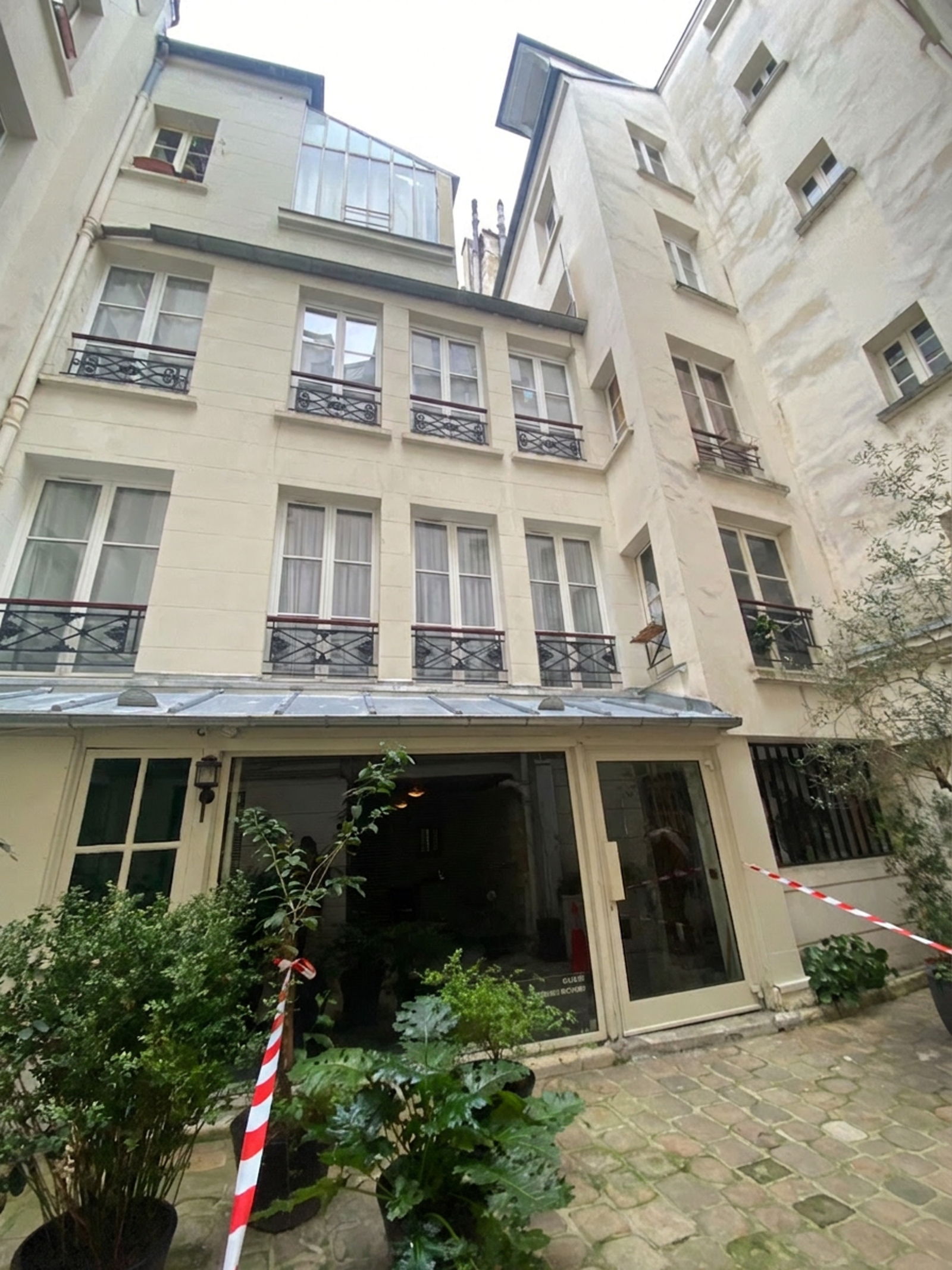 Cheminée parisienne : diagnostic expert et accès complexe à paris