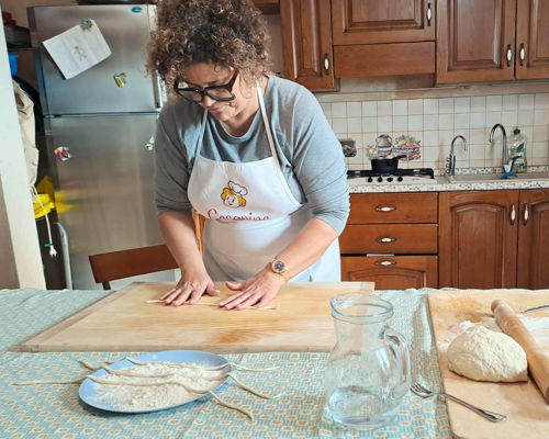 Corsi di cucina Villastrada: Mani in pasta tra gusto e tradizione: Pici al ragù
