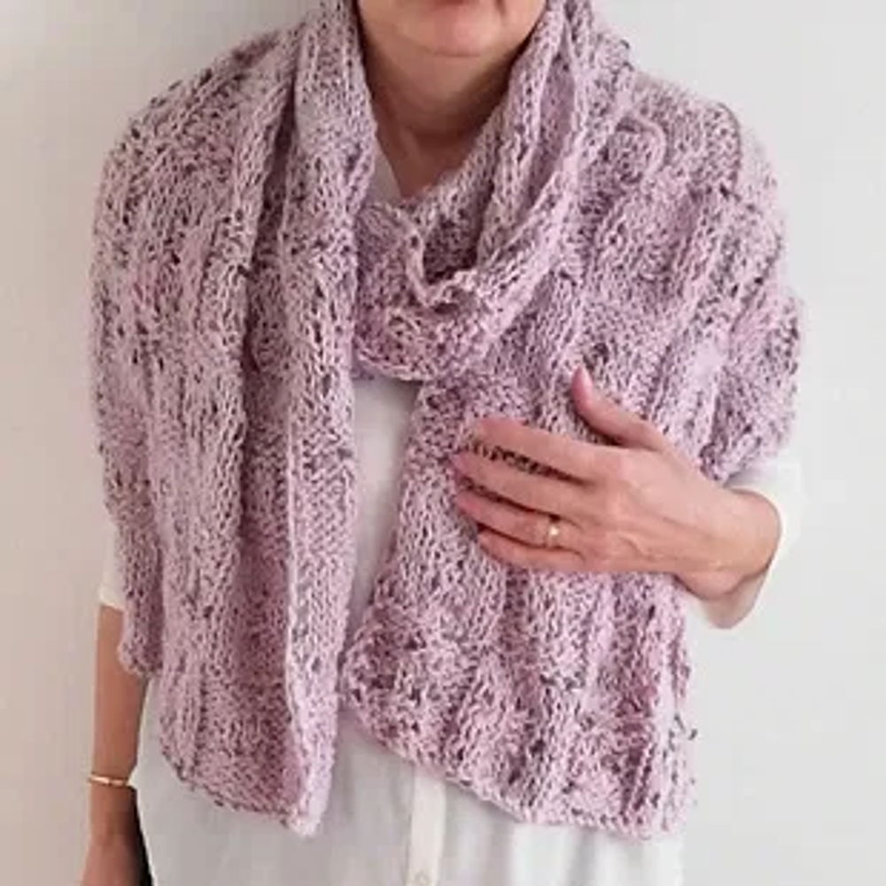 "Chessboard" chunky knitting wrap