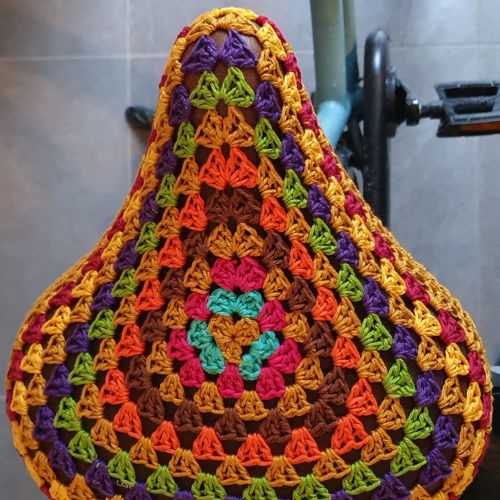 Saddle cover, it makes your bike an eye-catcher!