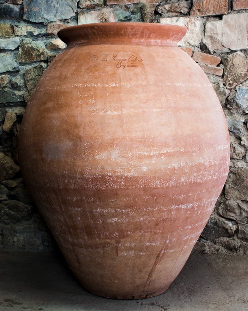 amphore ou qvevris pour l'élevage du vin