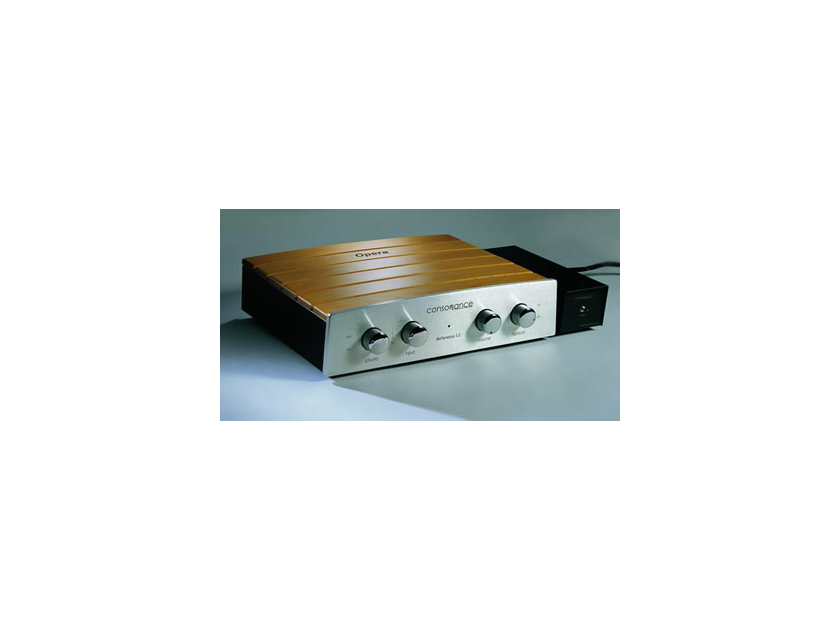 Consonance Reference1.2 Tube Line Stage  /Tube MM/MC Phono Stage and  Separated Power Supply