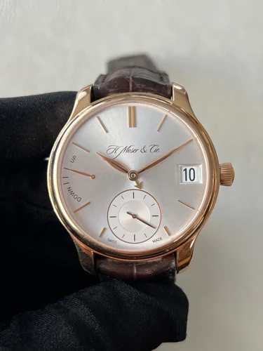 H.Moser & Cie. Endeavour 1341-0103